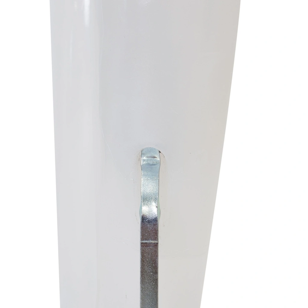 BINK - Child mannequin, 9 years, recycled plastic, white