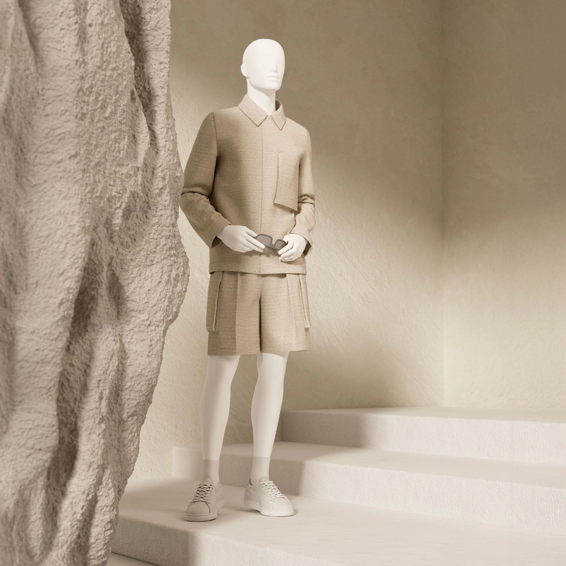 BINK - Basic male window mannequin, semi-abstract head, round tempered glass base, soft clay matt, pose 111