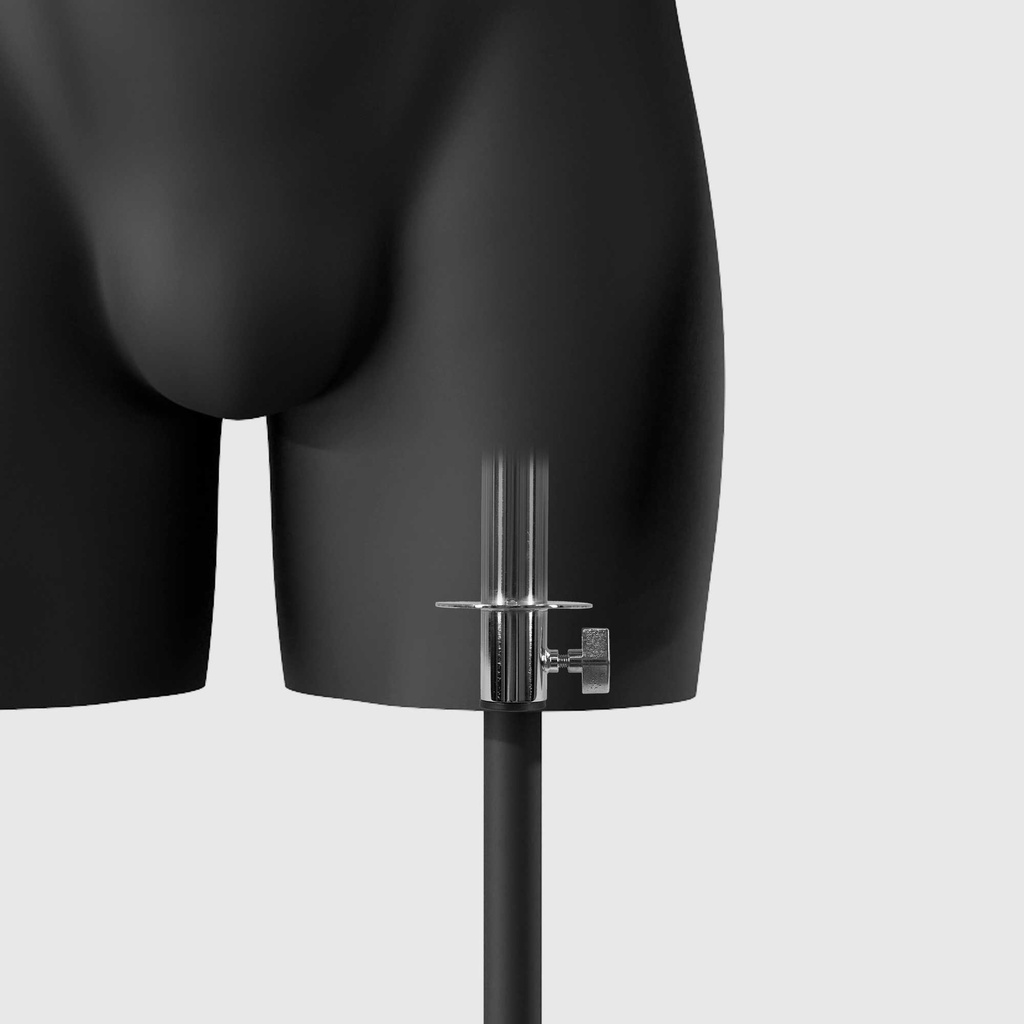 BINK - Torse sur socle, avec bras, homme noir tête abstraite, socle long noir, pose 103