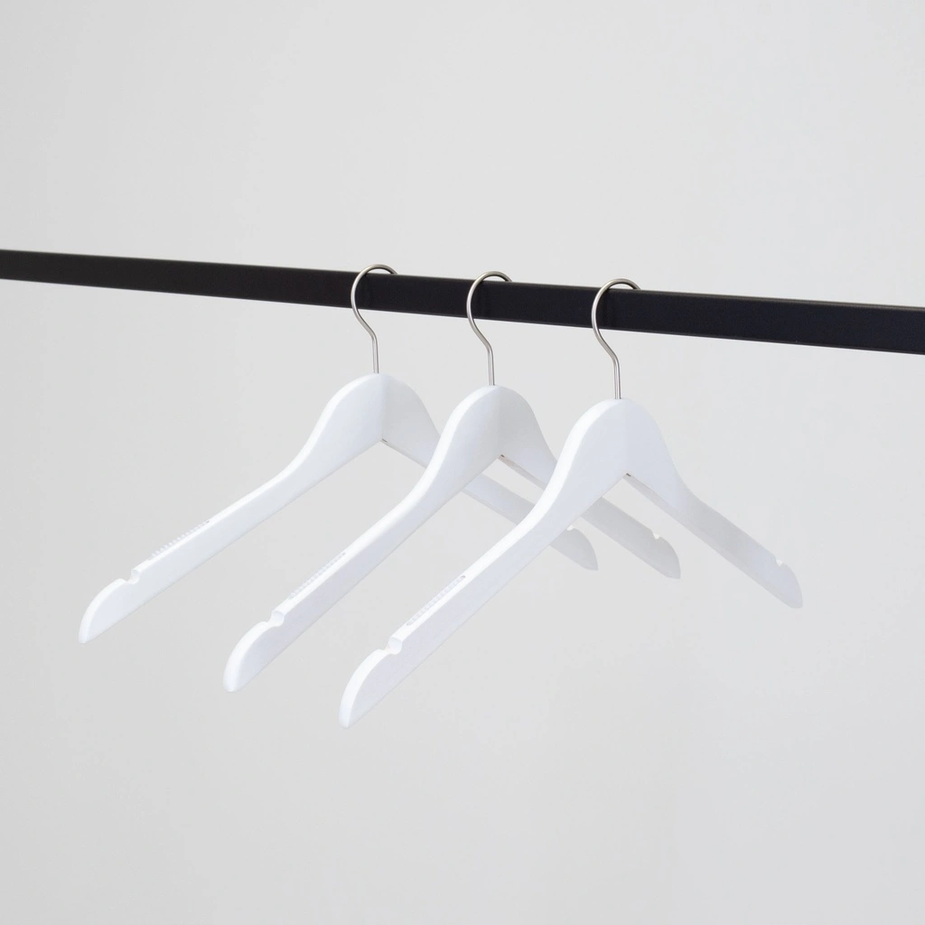 BINK - Percha blanca con antideslizante para adultos, ancho de 44 cm, gancho de níquel - caja de 100 unidades.