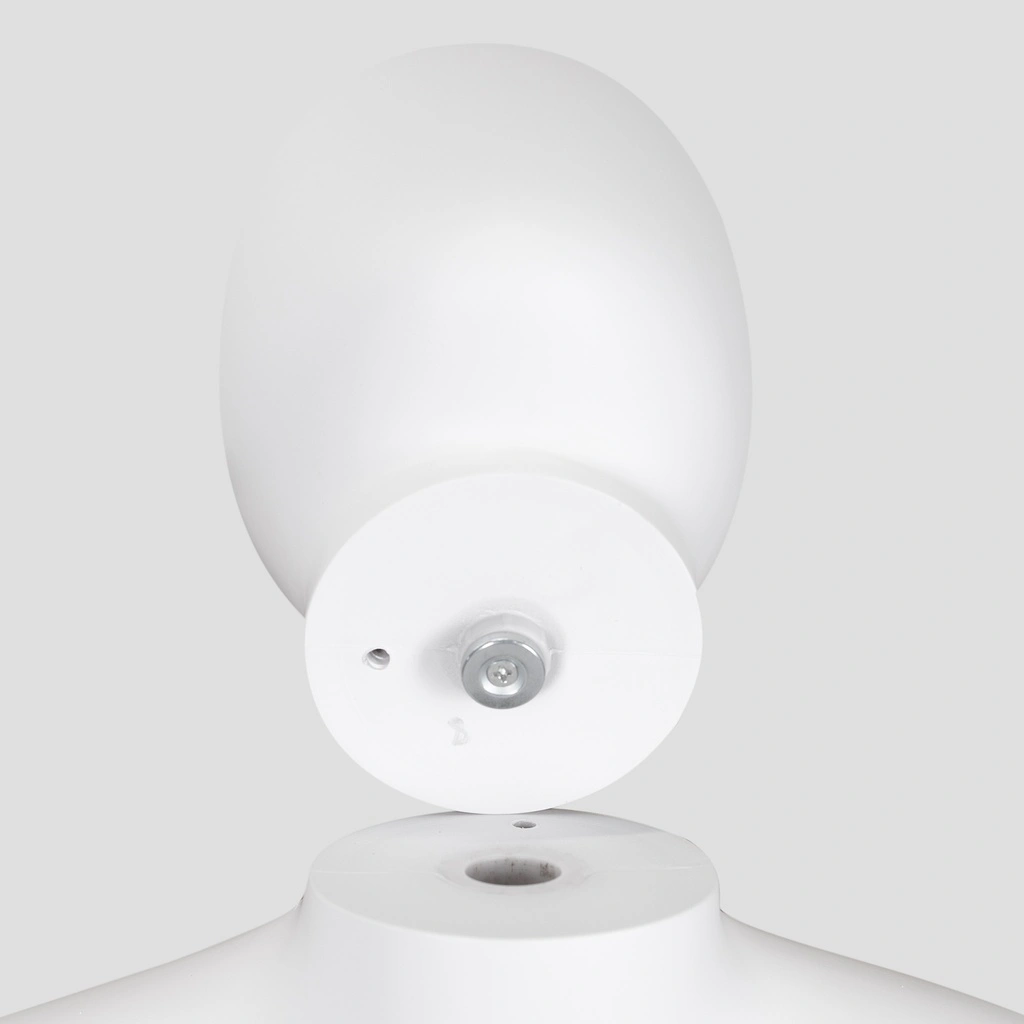 Onbreekbare kinder mannequin, 3-6 maand, abstract hoofd, recycleerbare mannequin uit ABS plastic, glanzend wit, pose 4