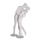 Masculino y femenino maniquí esculpido,pareja enamorada