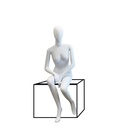 Onbreekbare dames mannequin, abstract hoofd, recycleerbare mannequin uit ABS plastic, wit mat, pose 30