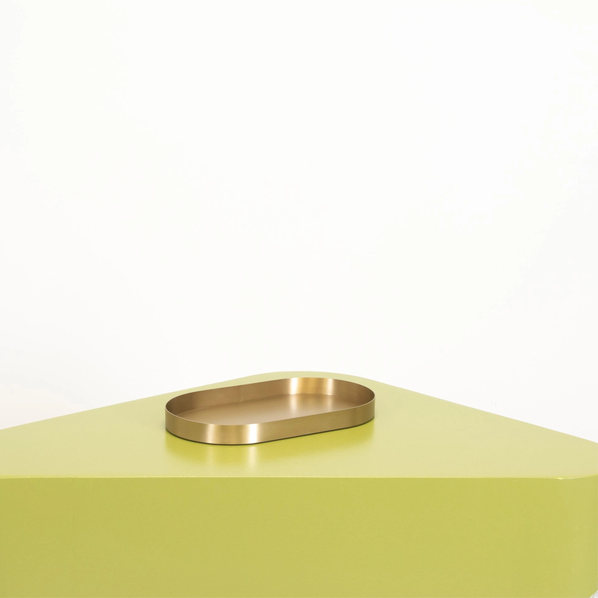BINK - Plateau de présentation, ovale, 35 x 20 cm, en acier brossé finition or
